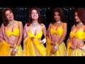 Ohh Teri Itni सी Age में सबKuch Bahar Avneet Kaur Purposely Flaunnts Her Huge Cle Vage