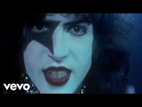 Kiss - Shandi (Official Music Video)