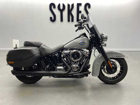 2025 Harley-Davidson FLHC Softail Heritage 117 in Billiard Grey