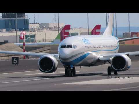 Enter Air 737 MAX Take-Off With tiny lights on the APU Exhaust