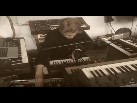 Mister and Mississippi - The Repetition Of Being Alone (official video)