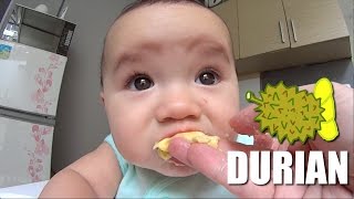 Download lagu Baby Zee Tries Durian mp3 Download lagu Baby Zee Tries Durian mp3