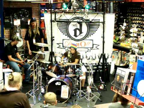 Aaron Mills Plays Drums...