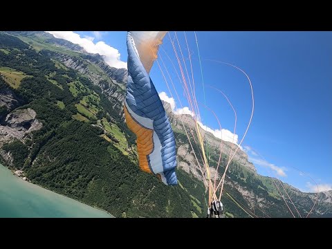 SIKU: Delta 2 voll beschleunigter Seitenklapper