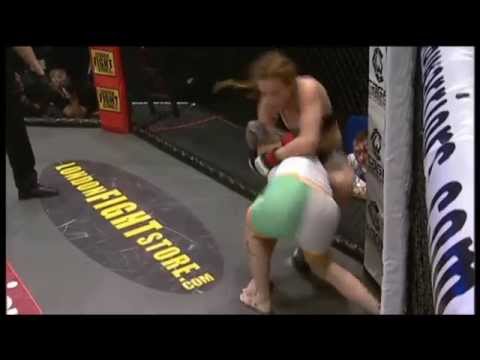 Aga Niedzwiedz vs Gemma Hewitt full fight