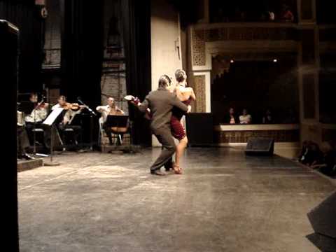 Emmanuel Marin y Fernanda Roig - Quejas de Bandoneon.MPG