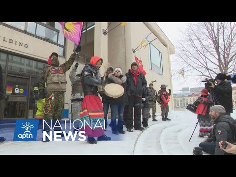 Protesters demand a Winnipeg landfill be closed and searched for remains | APTN News