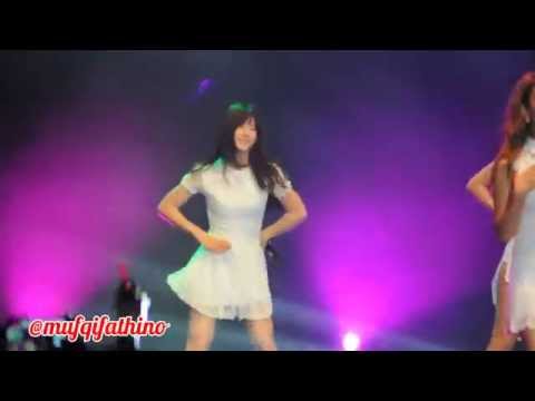 [140808] No No No by APink (Chorong Focus) @ Shinzui White Concert in Jakarta