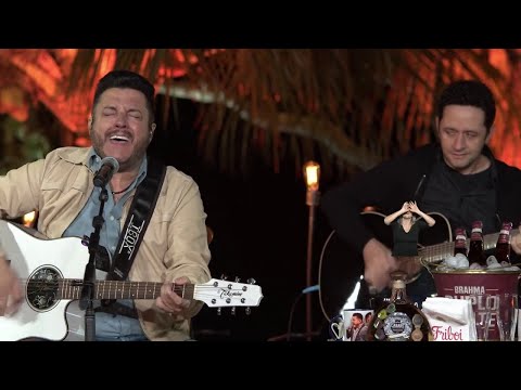 Bruno & Marrone - Duas Vezes Você / Amor Não Vai Faltar/ Favo de Mel