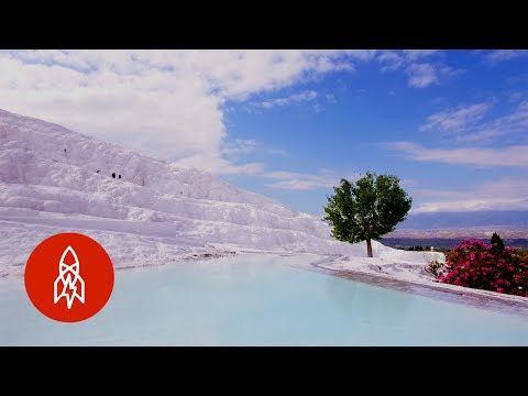 【世界秘境系列】棉花般的療癒城堡...是嗎? (A Healing Castle of Fluffy Cotton ... Or Is It?)