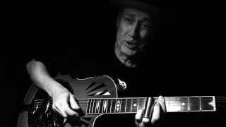 Lowdown Dirty Dog Blues - Son House on a &quot;Delta Resonator&quot;