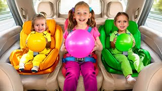 Los niños y la familia van en coche - Historias divertidas para niños