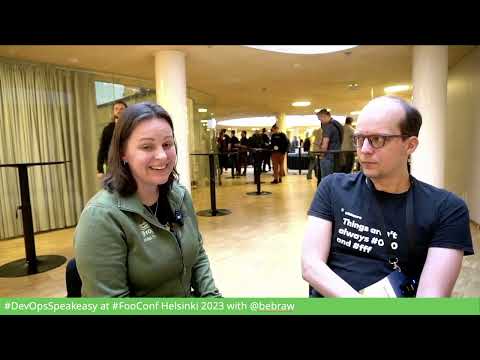 DevOps #Speakeasy at #FooConf Helsinki 2023 with @melissajmckay and Juho Vepsäläinen @bebraw