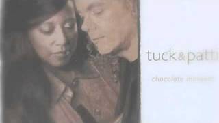 tuck & patti - Love Flows Like A River