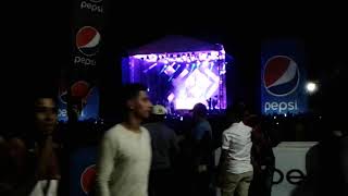 Menor menor , falsas promesas