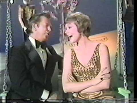 Julie Andrews & Donald O'Connor - Inchworm