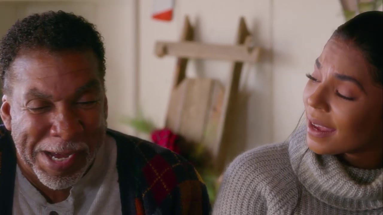 Miniature de la vidéo A Winter Song Trailer | Ashanti Stan Shaw Movie du film Une voix d'or pour Noël