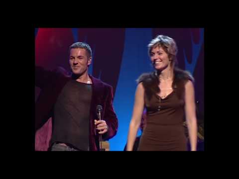 Gå inte förbi  (Live i Västerås) - Peter Jöback med Sissel Kyrkjebø