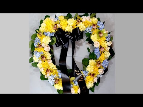 How to make standing heart with mixed flowers Video