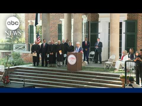 New citizens take oath