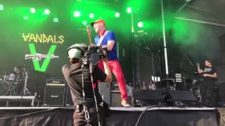 I want to be a cowboy - The Vandals @77Montreal, Montreal - 2017-07-28