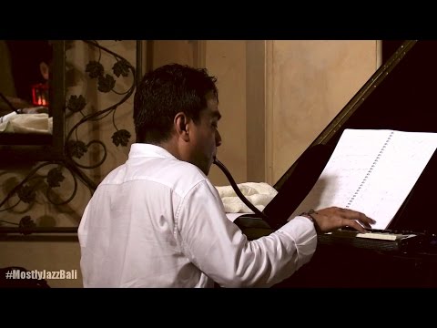 Indra Lesmana Trio ft. Bubugiri - So Long @ Mostly Jazz in Bali 06/11/2016 [HD]