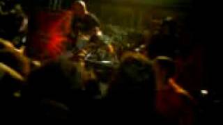 Devildriver-head on to heartache(let them rot)live in islington london oct 14 2007