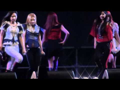 [Fancam] 120527 SNSD Tiffany - The Boys