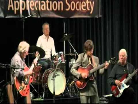 AVALON Jazz Fingerstyle @ CAAS 2009