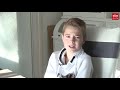 Jesse (11) interviewt Tweede Kamervoorzitter Arib