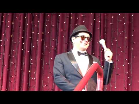 Ralph Justin Live @Cologne Cathedral Christmas Market – Silver Bells (Jay Livingston/Ray Evans)