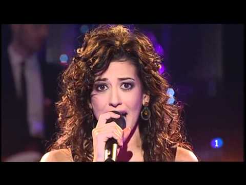 Lucía Pérez - Abrázame (Directo en la Final de Destino Eurovisión) 18-02-2011