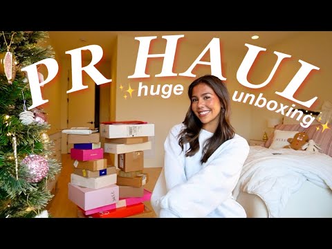 HUGEEEE pr unboxing haul *clothes, makeup, hair products, etc*