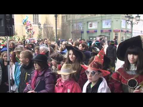 Maškarada, OŠ "Jovan Popović" Novi Sad, Svirka na trgu 4.3.2011.