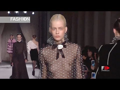 PHILOSOPHY di LORENZO SERAFINI Fall 2018/2019 Milan - Fashion Channel