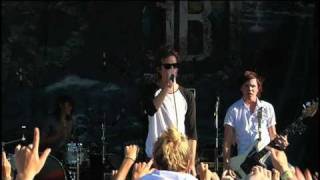 The Maine: Everything I Ask For Live at Zumiez Couch Tour 2010
