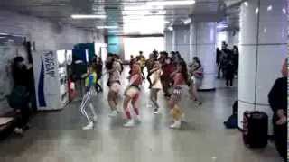 blady B형여자 플래시몹 in 사당역