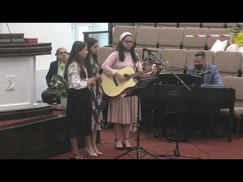 Emima, Ana si Rahela-Se da o lupta