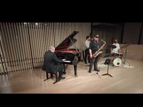 I Want To Be Happy by  vincent Youmans (Quartet Anchipolovsky & Fine)