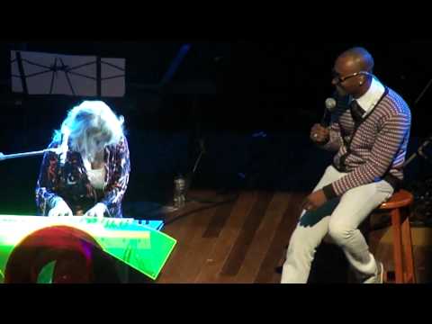 Luiza Possi e Thiaguinho  'Ainda é tudo seu/ Ta vendo aquela lua'  15/06/2011