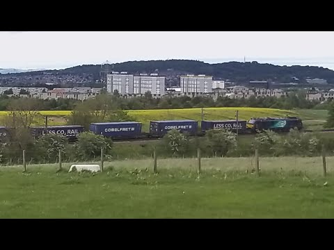 Drs 88005 passing Whitelaw on the Diverted Mossend to Daventry Containers via Edinburgh Waverley