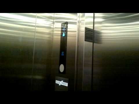Kone Ecodisc Traction Elevator at Market Pointe Parking Ramp