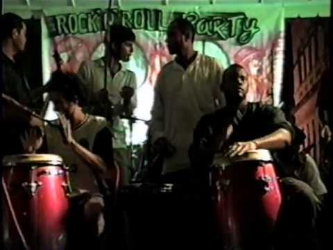 Tonami Dub(ao vivo)-Rua Tomazina 9 de nov. de 2001