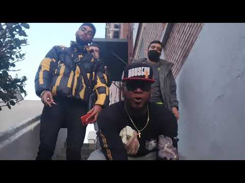 PANA DOMI X PALACE 047  - STREET LIFE