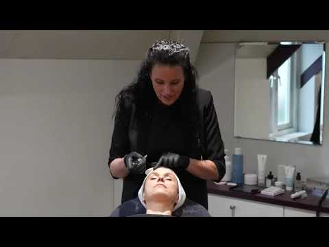 De huidspecialist sbs6. Saartje Hoeks