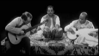 Julien Bream in India with Ali Akbar Khan Video