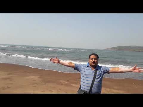 Gavkhdi beach in Konkan by Anubhav Dabir