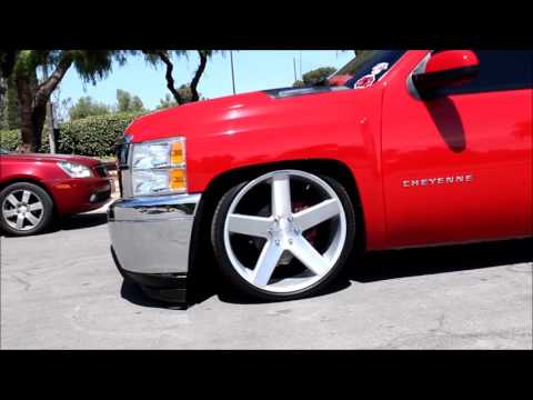 2013 Silverado HD dropped on 24 Dub Ballers #HDST