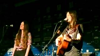 THE STAVES, In The Long Run