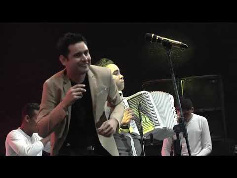 VUELVETE A IR - BOLA CORRALES & CARLOS MARIO RAMIREZ